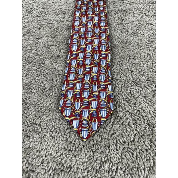 Gucci Tie Mens Silk Red Trophy Cup Print Made In Italy Luxury Necktie 100% Silk - Picture 1 of 11